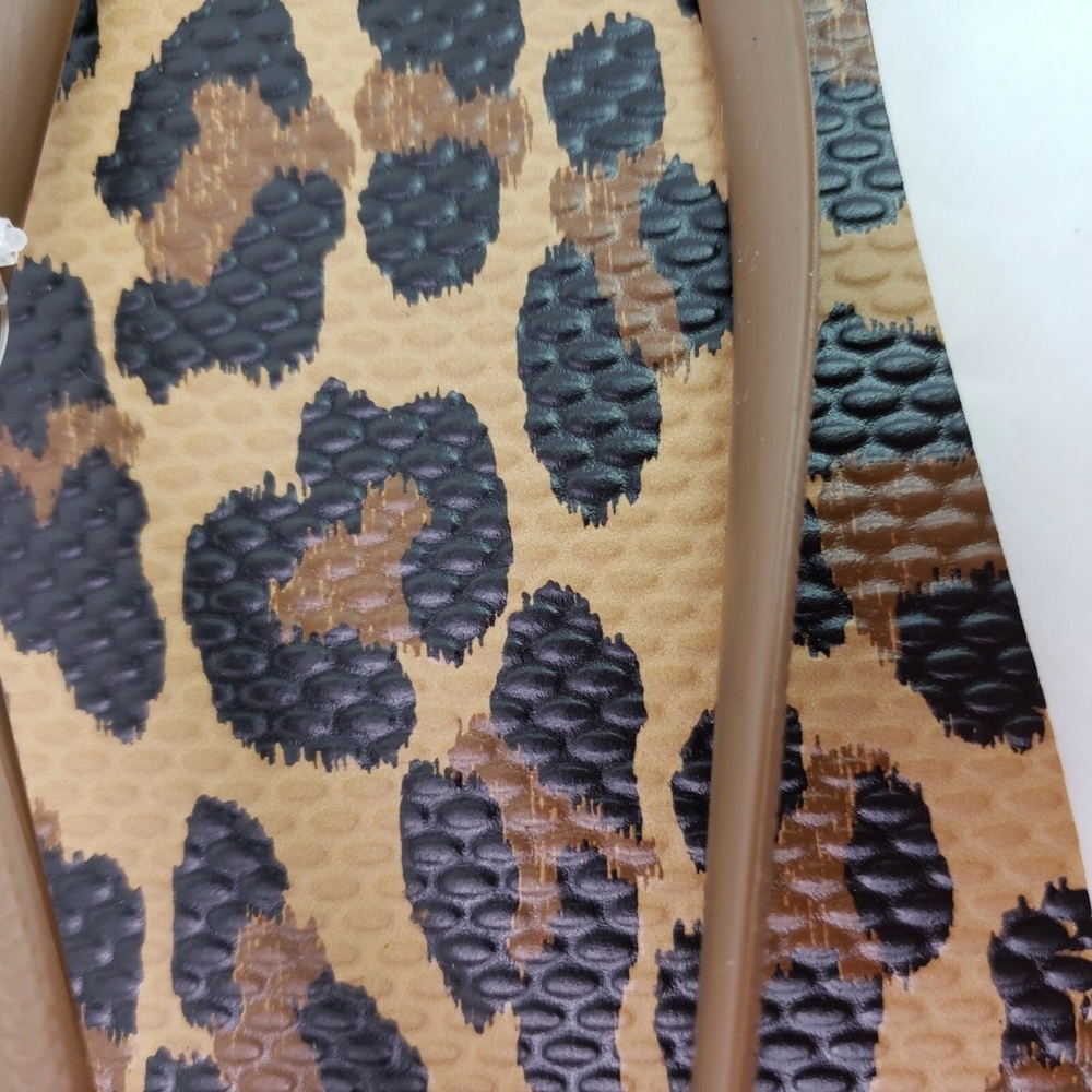 Old Navy Women's Animal Print Sandals - Brown and Black - Picture 3 of 7